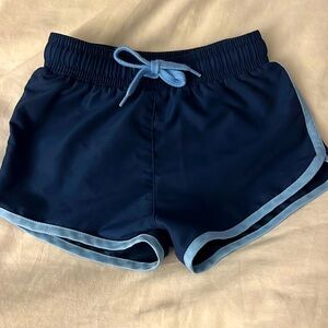 Minnow boys boardie size 3/4T. In excellent condition!